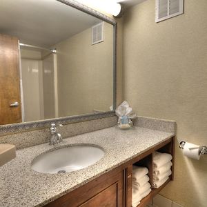 Mini King Room